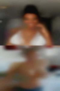 Old friendly sex club horny women.